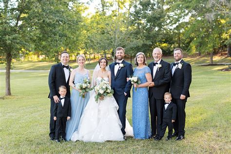 5,565,000+ Wedding Pictures .